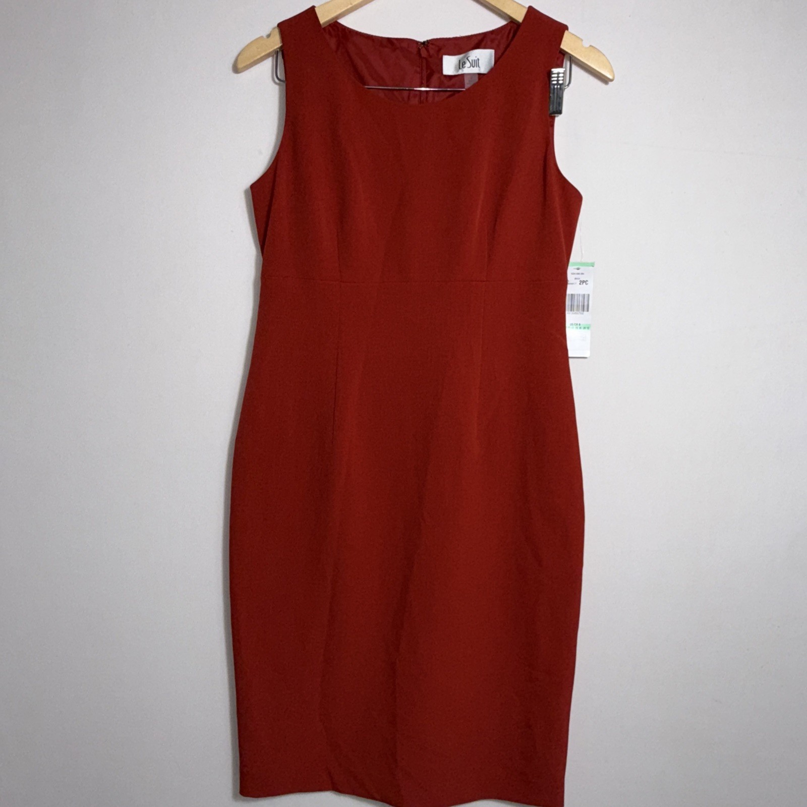 LE SUIT Sheath Dress Women 4 Red Crew Neck Sleeveless 1 Piece Kentucky Derby