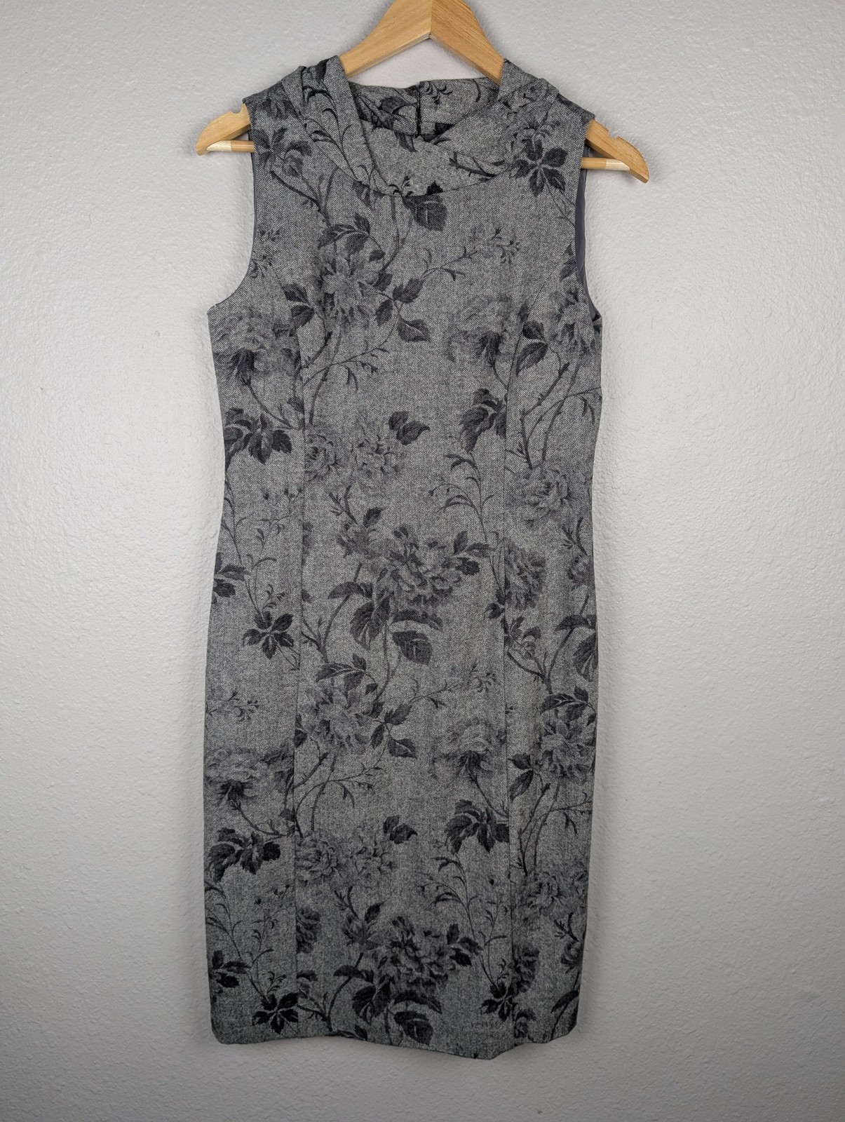 Talbots Dress Womens 4 Gray Wool Blend Sleeveless Floral Sheath Career Work