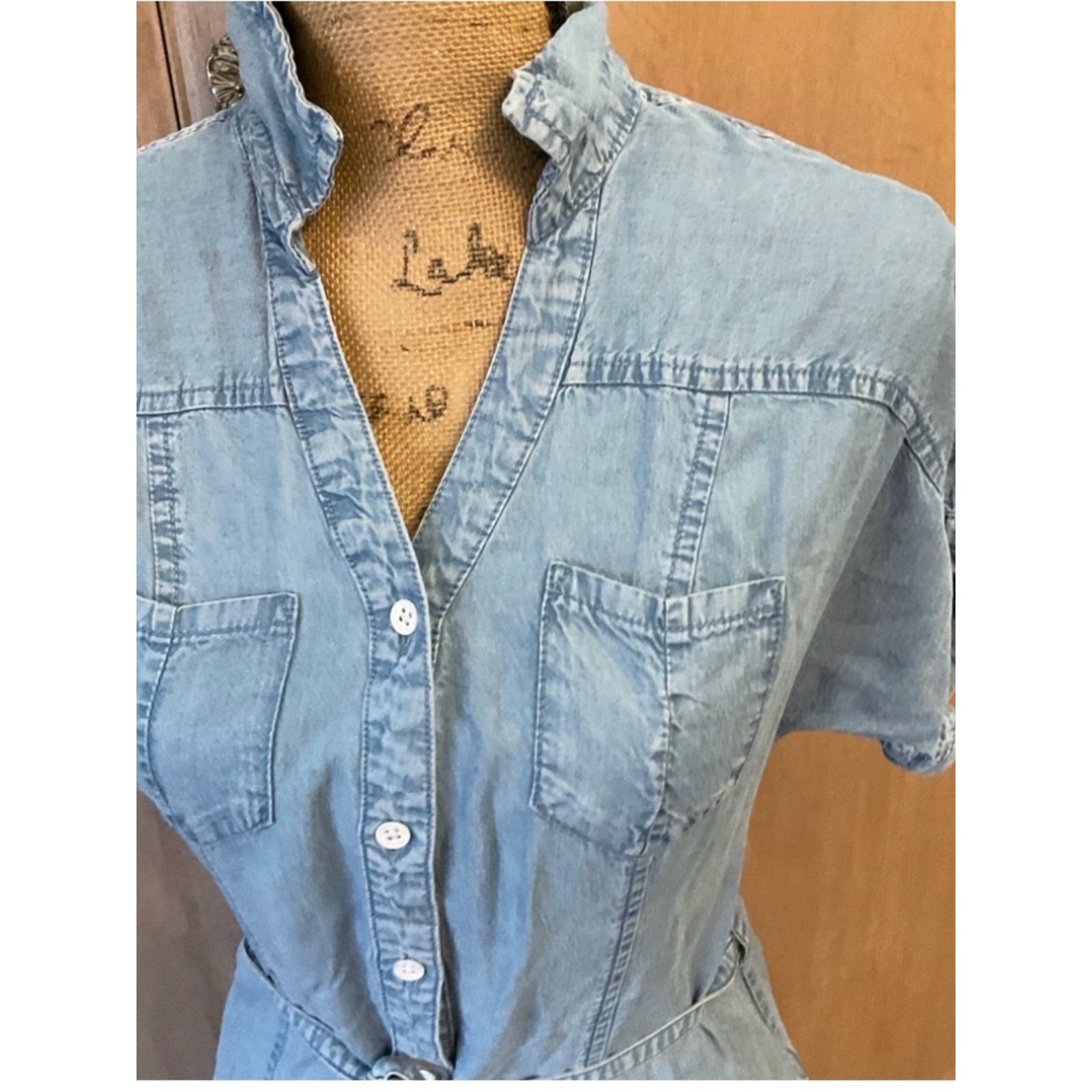 Guess Women’s Light Blue V-Neck Short Sleeve Chambray Mini Dress belt XS