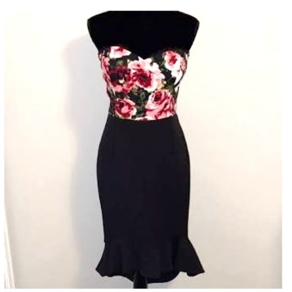 CHARLOTTE RUSSE BLACK STRAPLESS DRESS…SIZE S