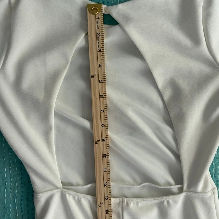 Lulus Ivory White Long Sleeve Open Back Fitted Dress Women’s Size S Made in USA