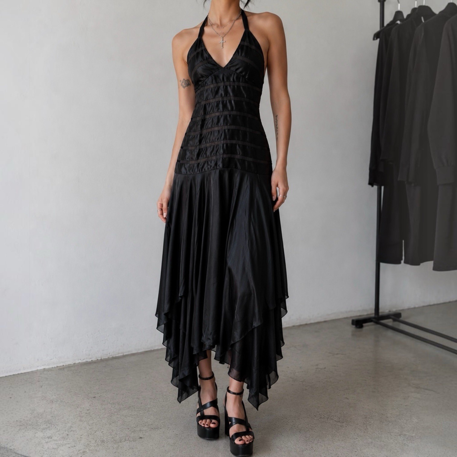 Vtg BCBG Maxazria Silk Maxi Dress Size 8 Whimsigoth Fairy Y2K Asymmetric Halter