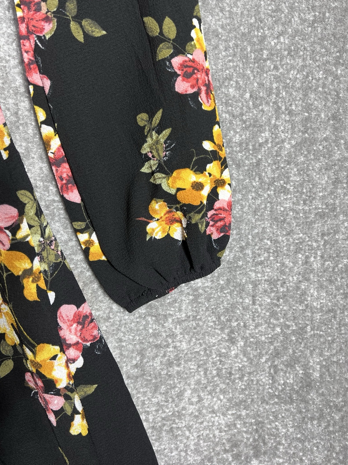 Bobeau Gauze Crinkle Crossover Dress Womens Sz M Black Floral Belt Hi-Low Ruffle