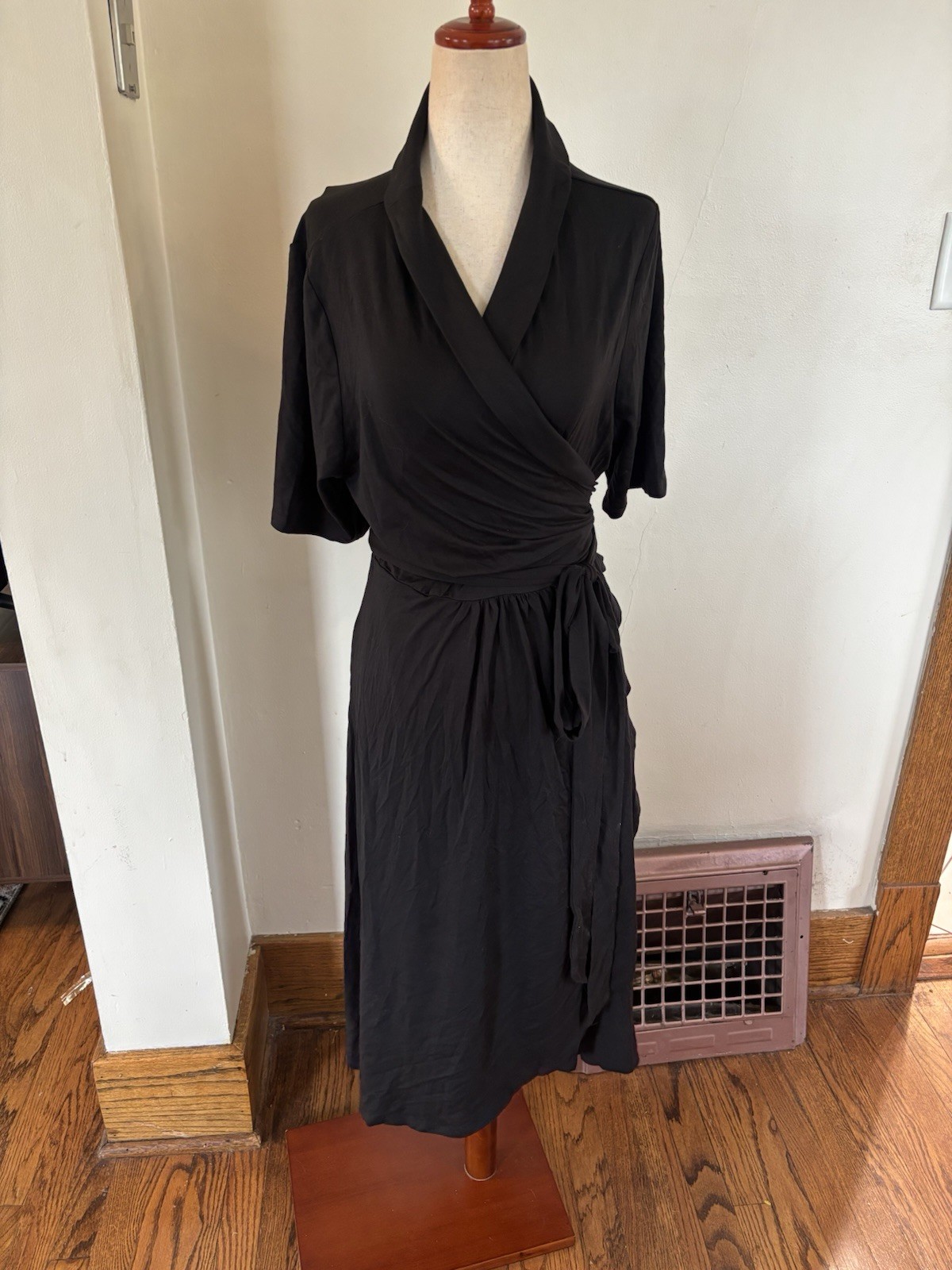 NWT Quince Black Tencel Jersey Midi Wrap Dress Rounded Collar 1X Feminine