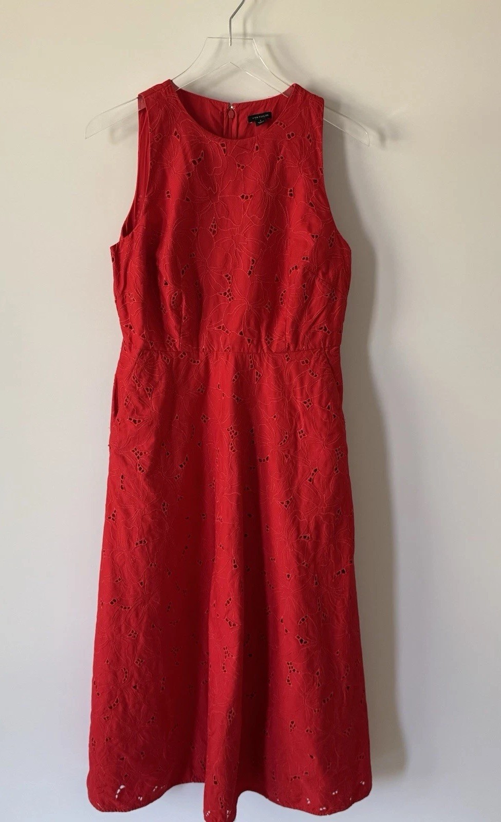 Ann Taylor Red Eyelet Sleeveless Midi Dress 6 Classic Chic Event Party Tie Waist