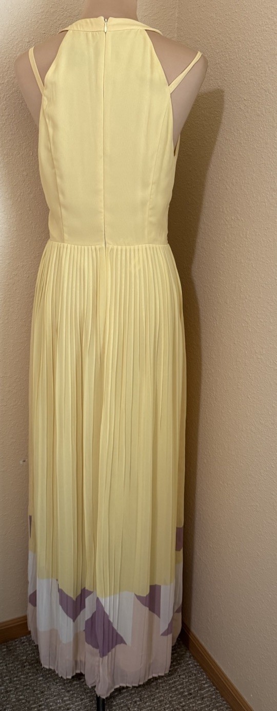 French Connection (8) Pleated Maxi Dress Yellow Beach Spring V-Neck