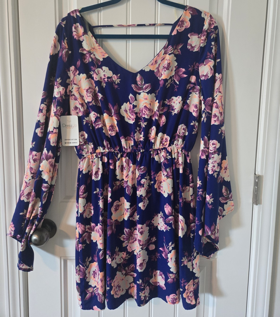 Pink Owl Apparel Women’s L Floral V-Neck Long Sleeve A-Line Short Dress