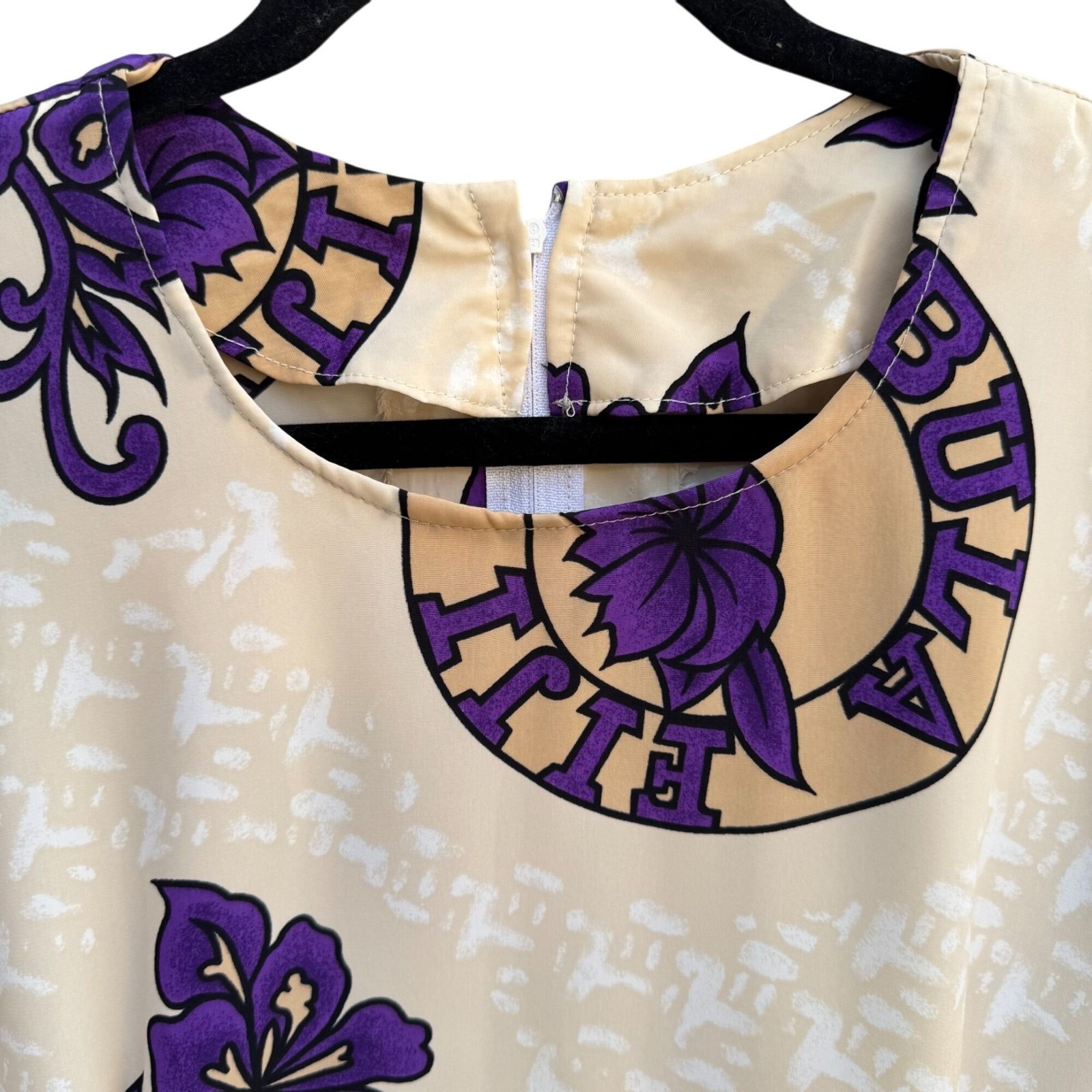 Bula Fiji Vintage Handmade Womens Tan Purple Floral Housecoat Style Tunic Dress