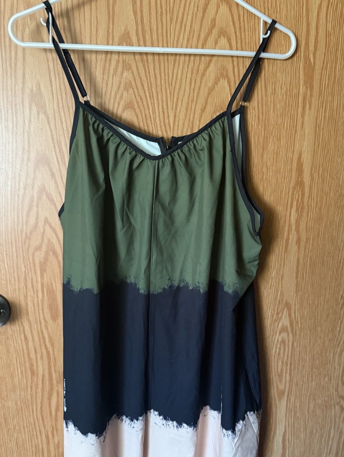 Unique Colorblock Woman’s Jumpsuit Soft Flowy Fabric SZ 14? See Measurements