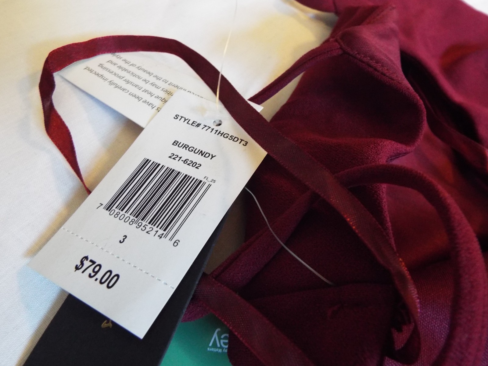 David’s Bridal Burgundy Mesh Maxi Gown Dress Ruched V-Neck Sleeveless Size 3 NWT