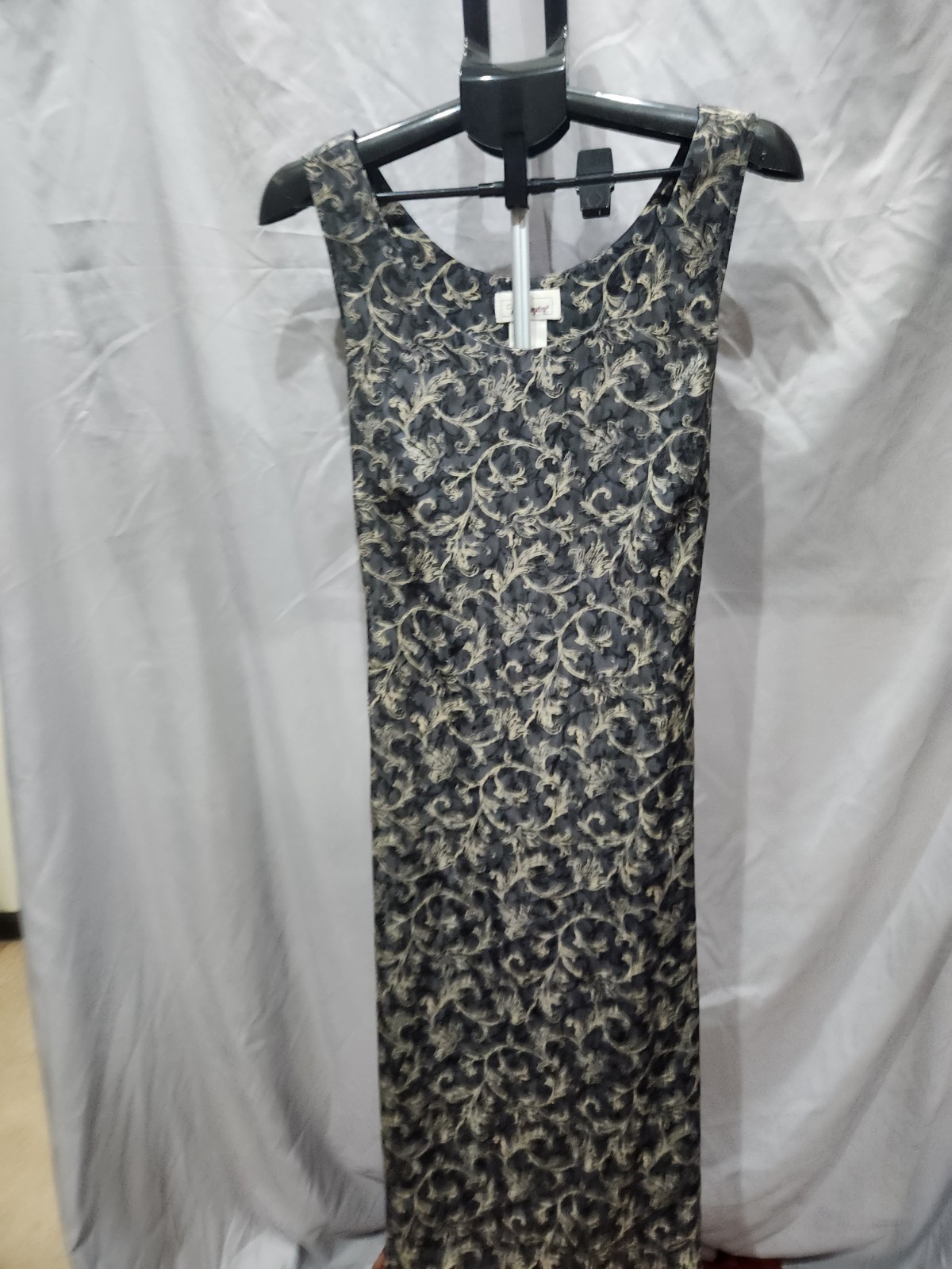 Worthington Size 18W Sleeveless Metallic Gold Floral Straight Sheath Dress