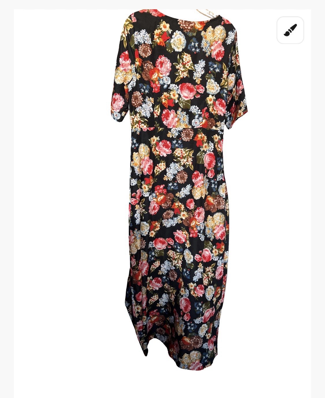 Beautiful Floral Maxi Dress! Size XL Please check measurements