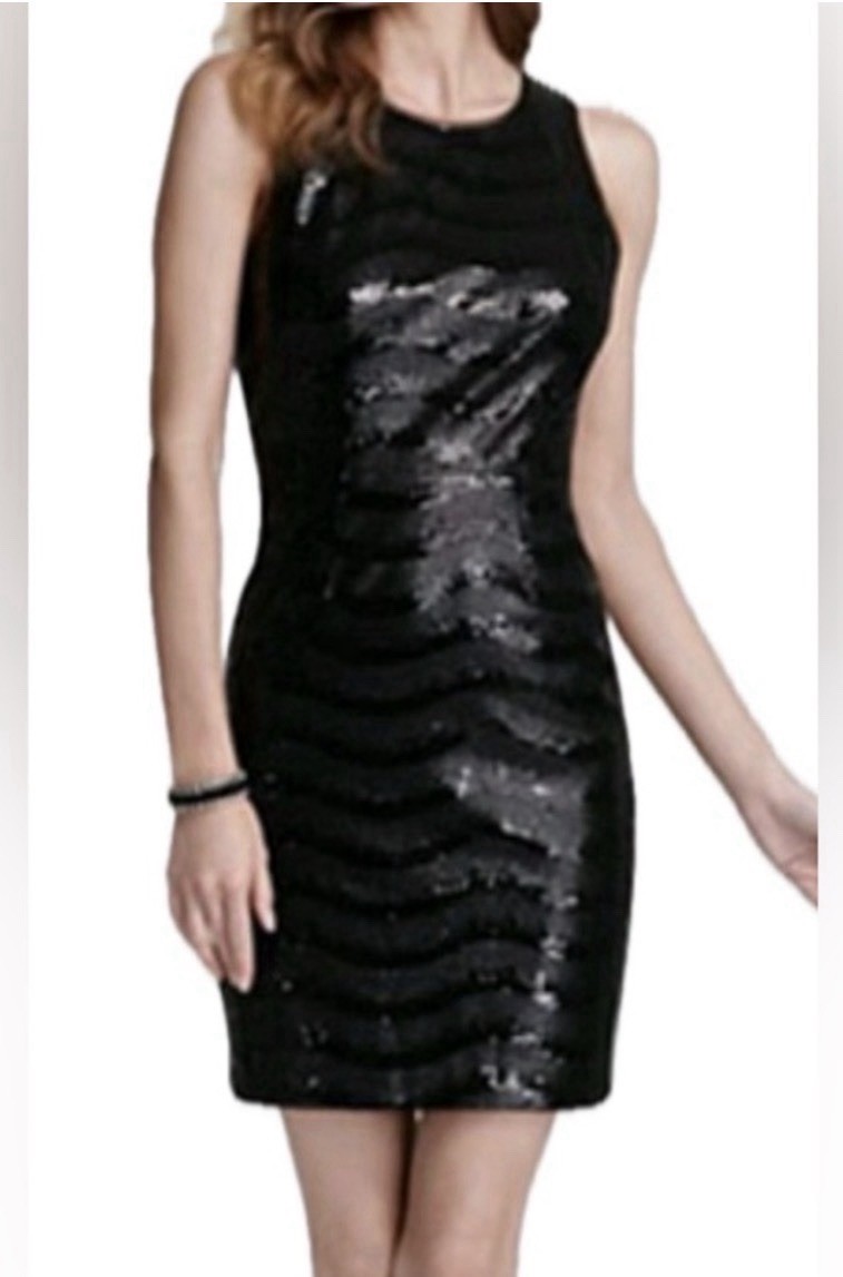 BCBGMAXAZRIA Women’s 4 Black Sequin Round Neck Sleeveless Open Back Sheath