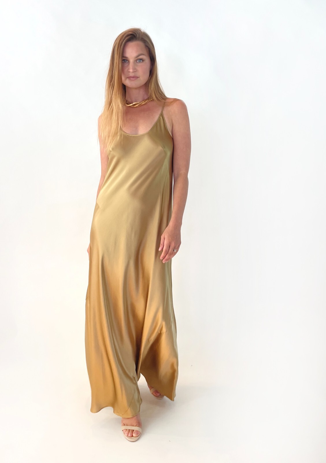VACANCES 100% silk charmeuse non see through maxi slip dress size S/M GOLD