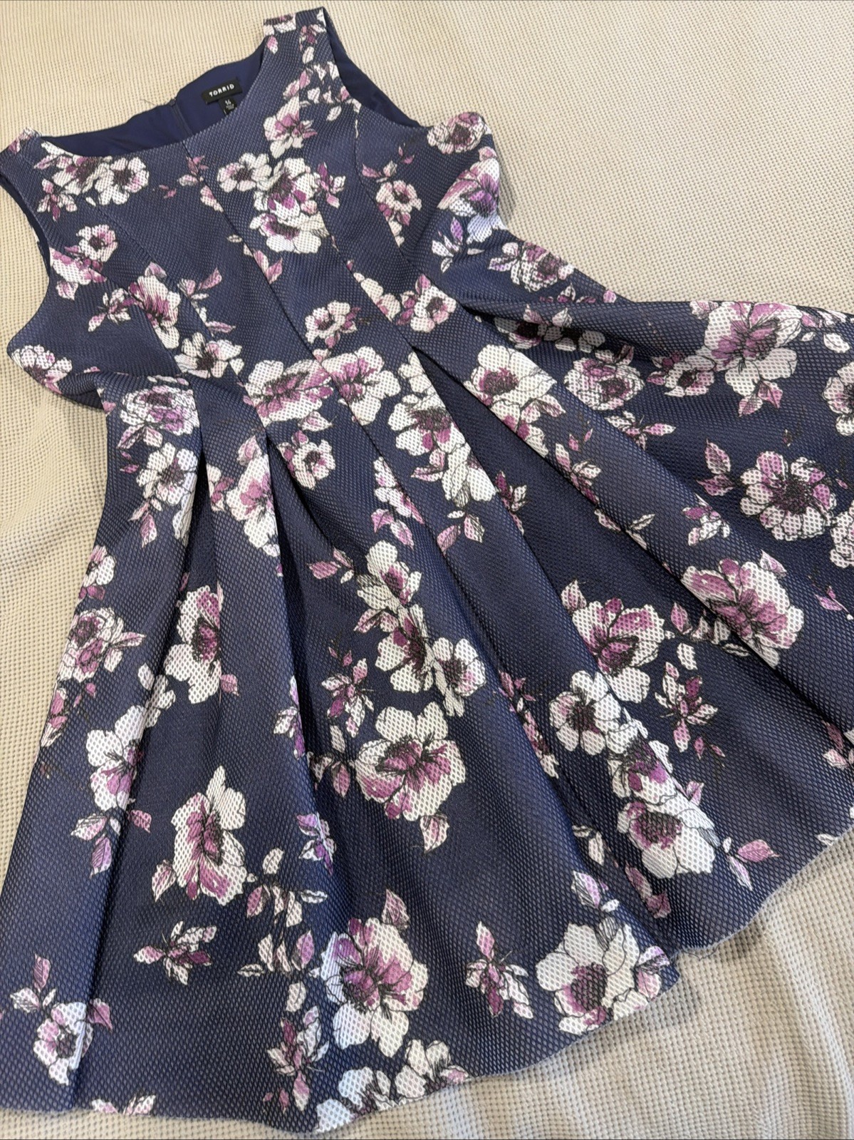 Floral Print Georgette Midi Dress in Floral by Torrid Size 14 Pink Navy Blue Zip