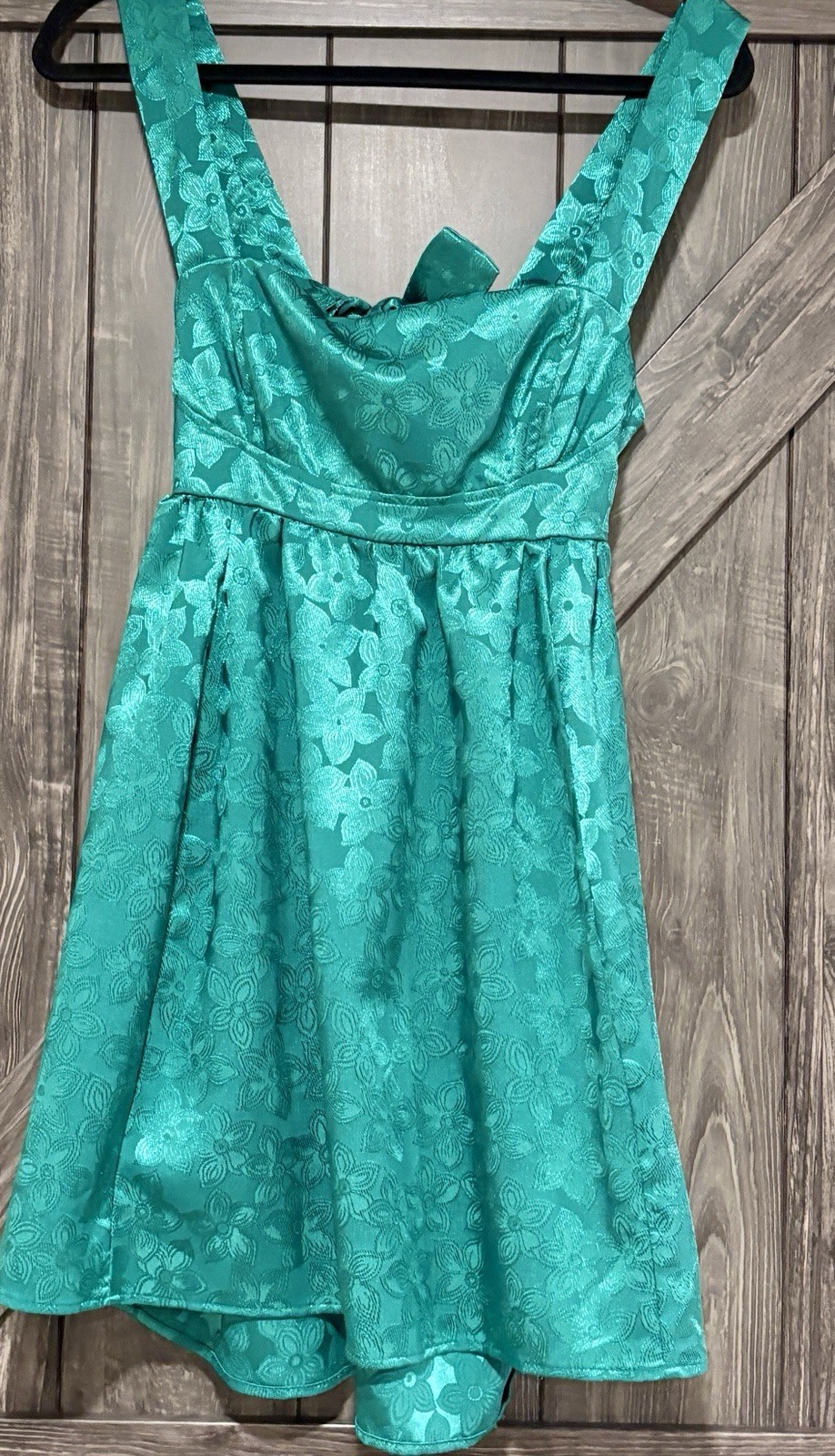 Lucy in the Sky Satin Jacquard Tie Open Back Dress in Emerald Green Sz Small