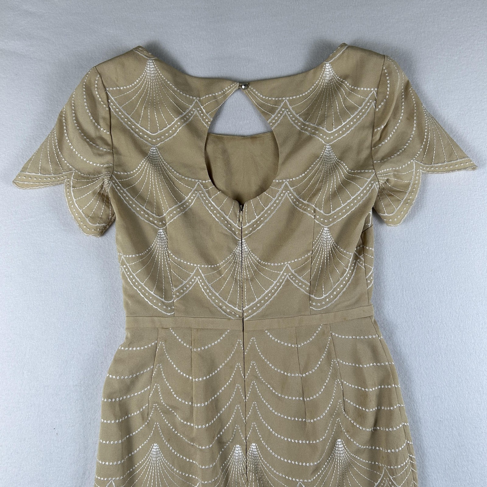 Antonio Melani Dress Womens 2 Keaton Sheath Knee Length Scoop Neck Embroidered
