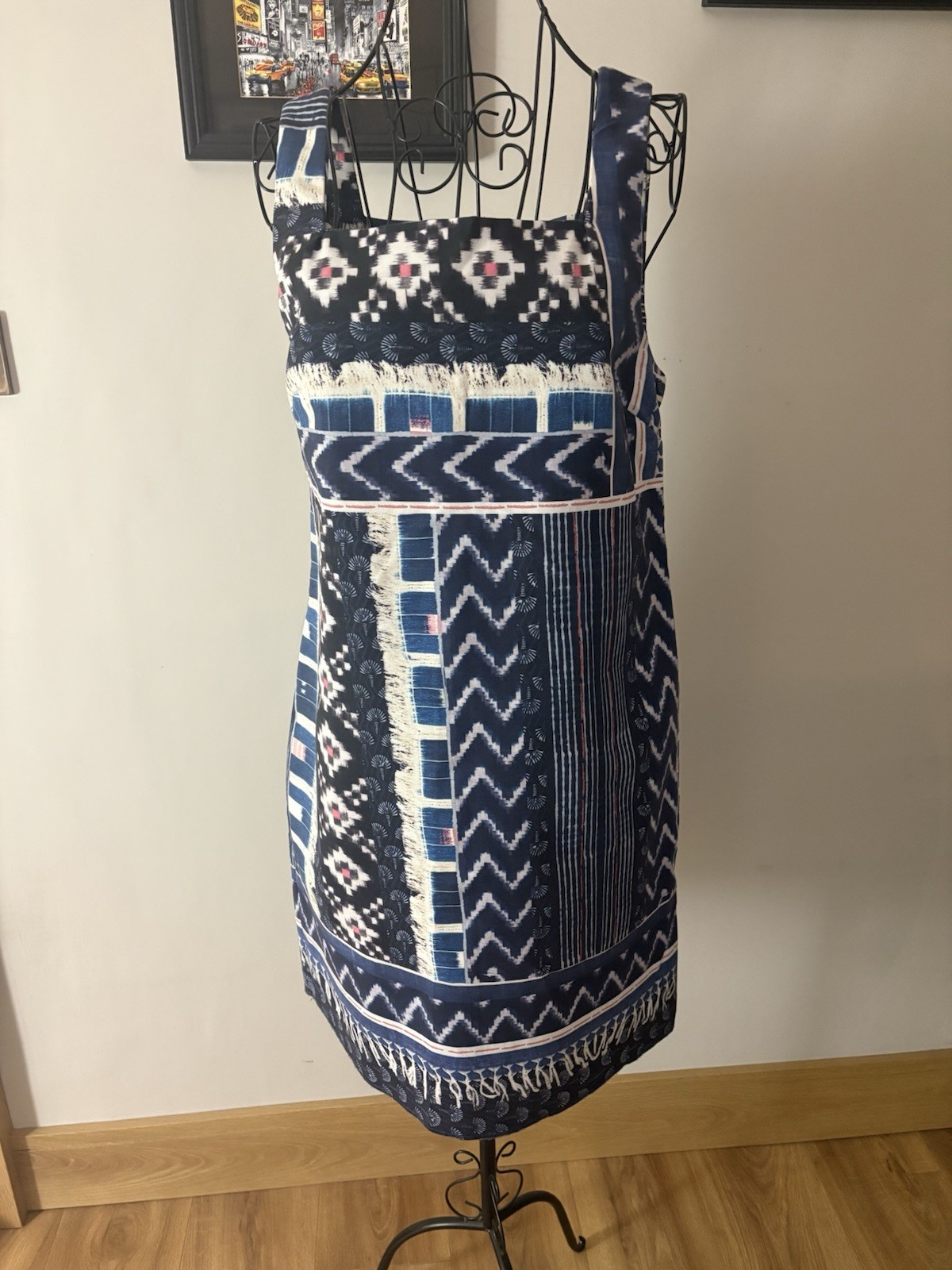 Warehouse Women’s Patchwork Blue Print Shift Dress In Size 14, Length 36 Inches