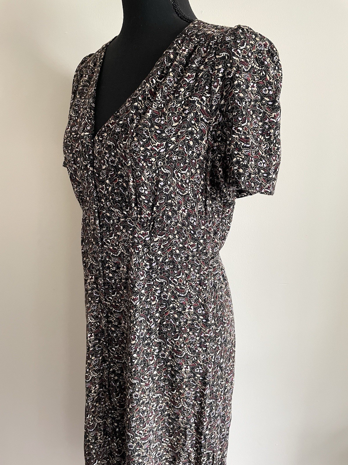 Levi’s Women’s Sz M Sarina Short Sleeve 90s Midi Dress Paisley Grunge Witchy