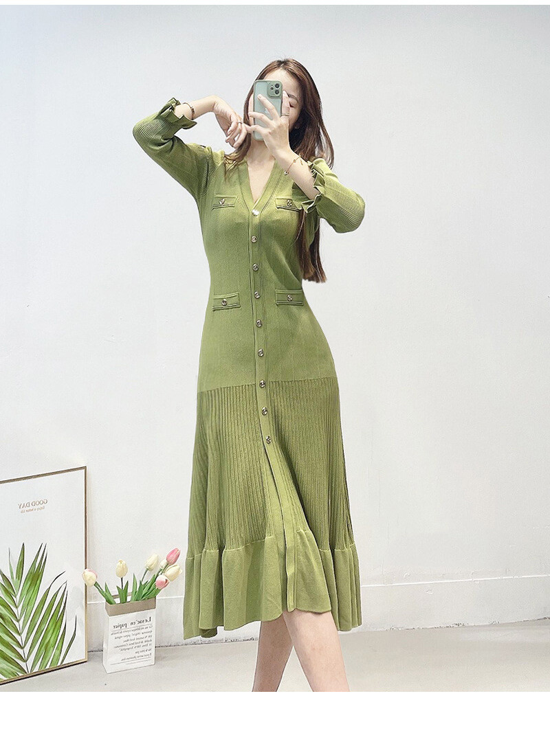 Sandro simple slim green ruffled V-neck long needle Woven skirt