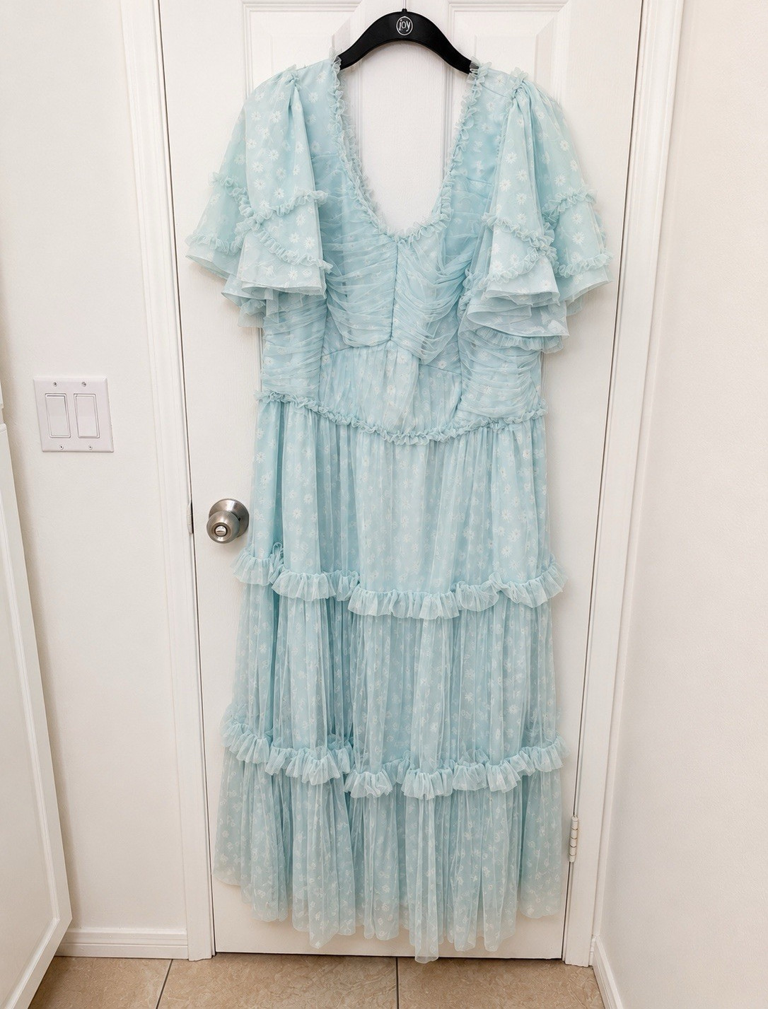 IVY CITY CO Women’s 1X Blue Floral Scoop Neck Flutter Sleeve Tulle Midi Dress