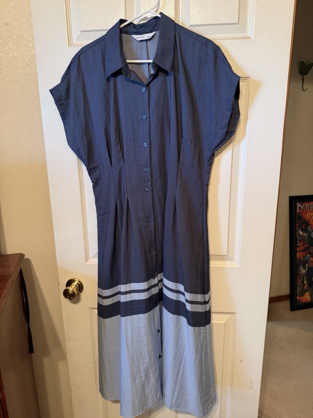Nine West Women’s L Blue Colorblock Collared Button Front Midi Dress