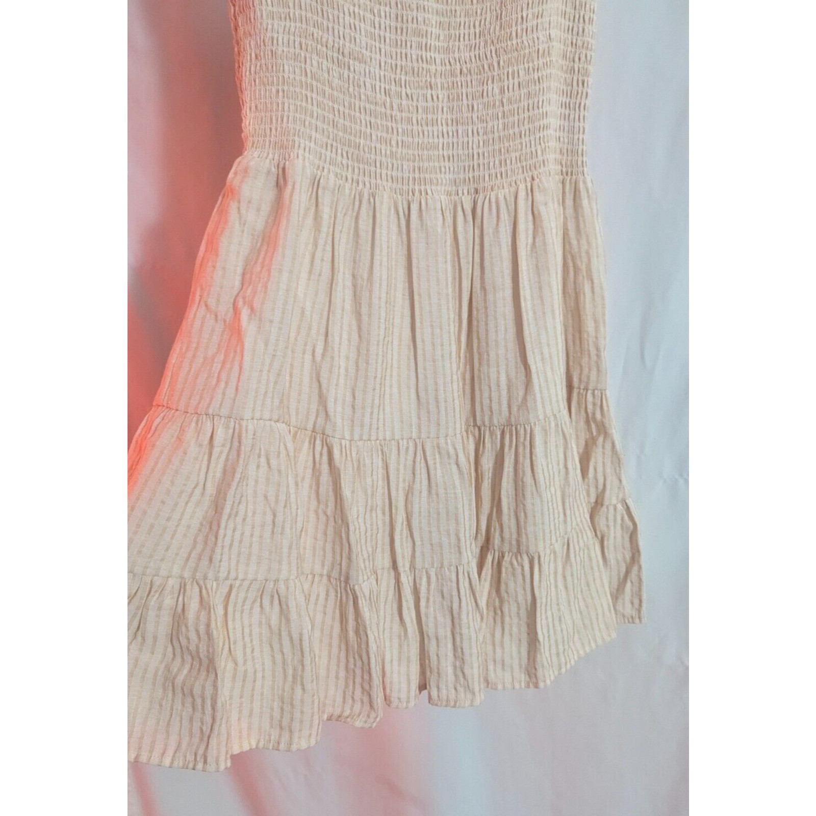 Gianni Bini Cream Peach Stripe Mini Smocked Tiered Sundress Small J2 Coquette