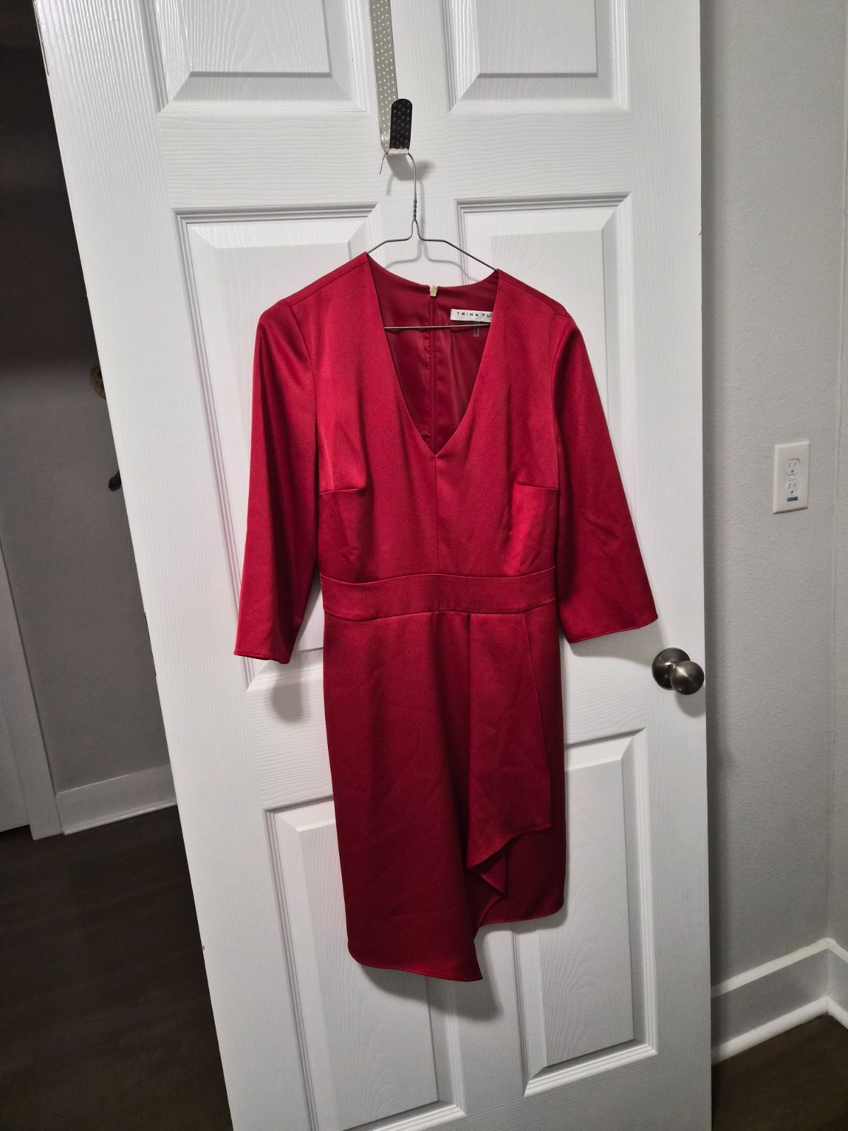 Trina Turk cocktail dress red size 4