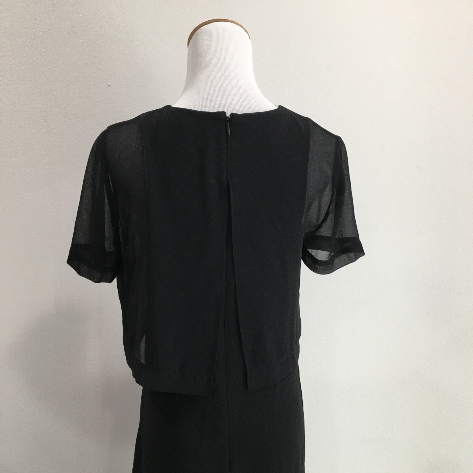 BCBGMAXAZRIA Black KRISTY Overlay Split Back Short Sleeve Dress Womens sz XS