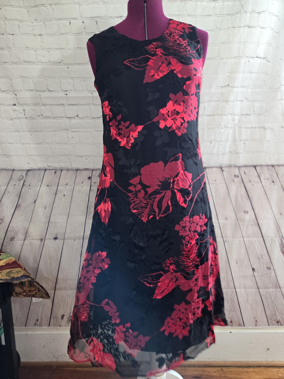 NORM THOMPSON silk DRESS Sz 10p Red Black Floral burnout Lined Whimsygoth fairy