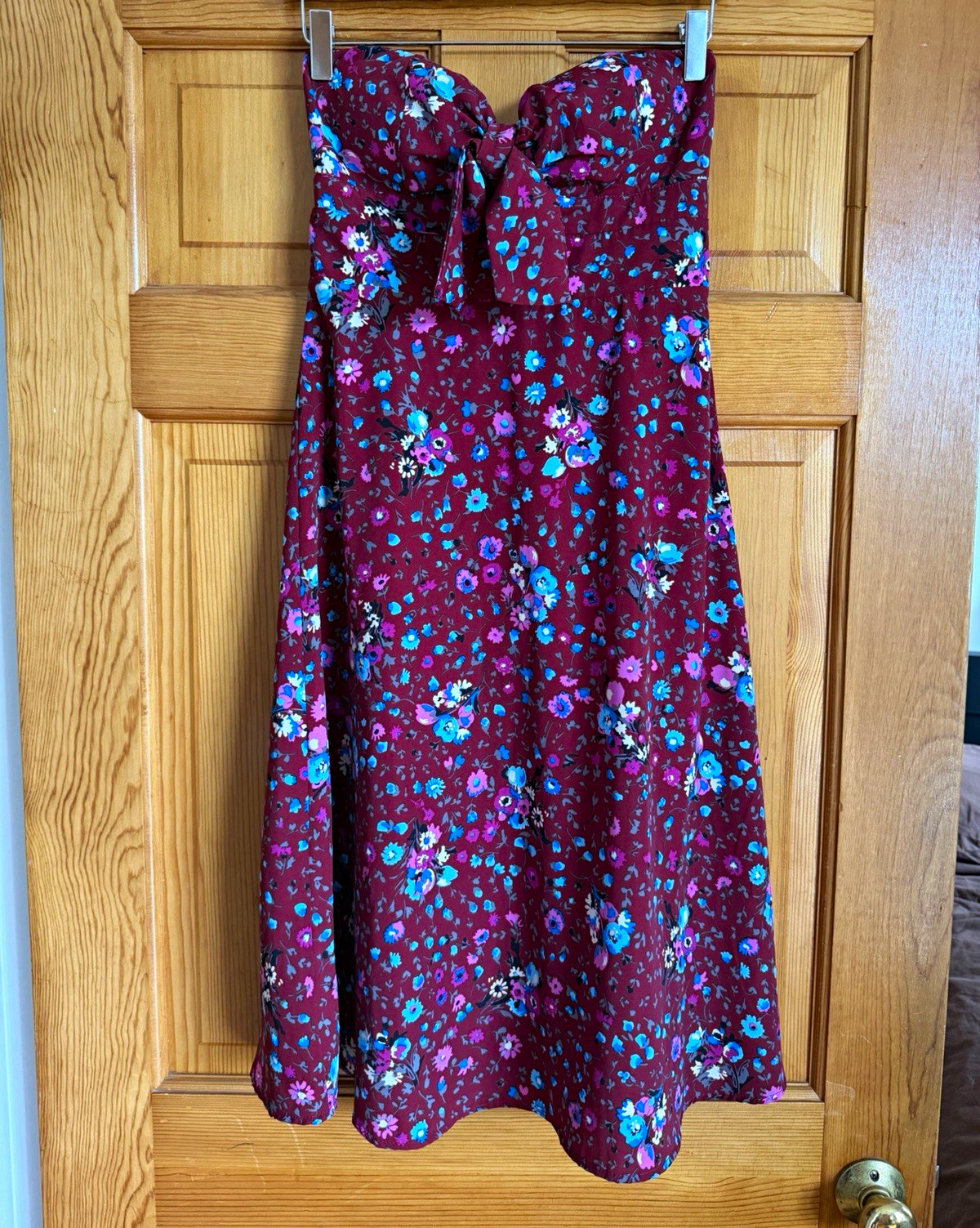 Lulus Burgundy Floral Strapless Bow Mini Dress – Size Small