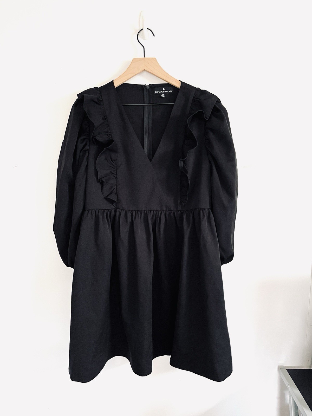 Tuckernuck Pomander Place Rue Dress Black Ruffle Puff Sleeve Timeless Feminine