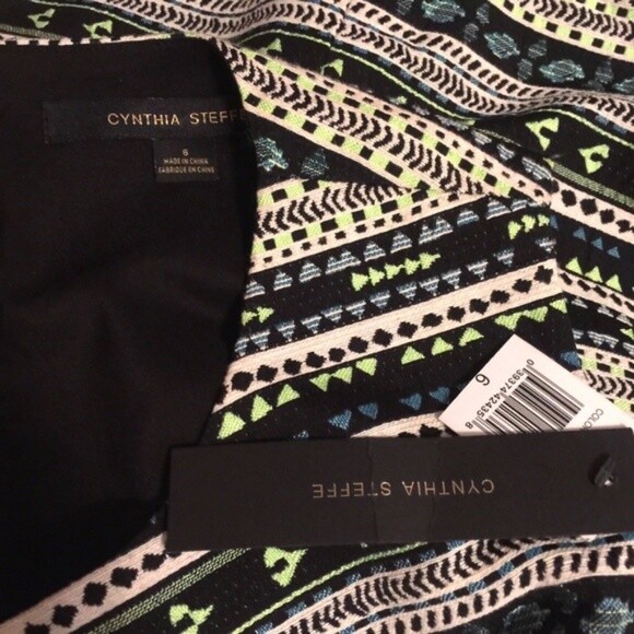 Cynthia Steffe Dress 6 Neon Green Black Mini Shift Tribal Print Exposed Zip New