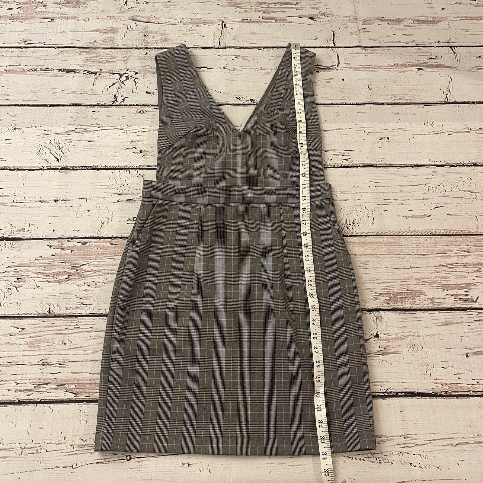 Aqua Women’s Gray Glen Plaid Exclusive Jumper Dress Size Medium