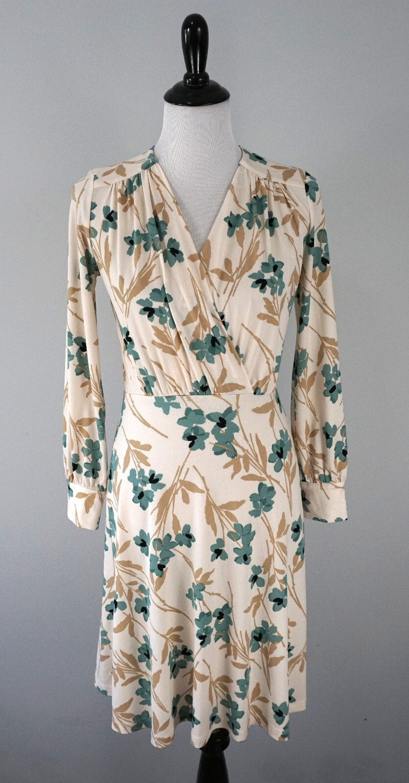 H&M Beige Green Floral Jersey Long Sleeve Faux Wrap V-Neck Crepe Dress XS
