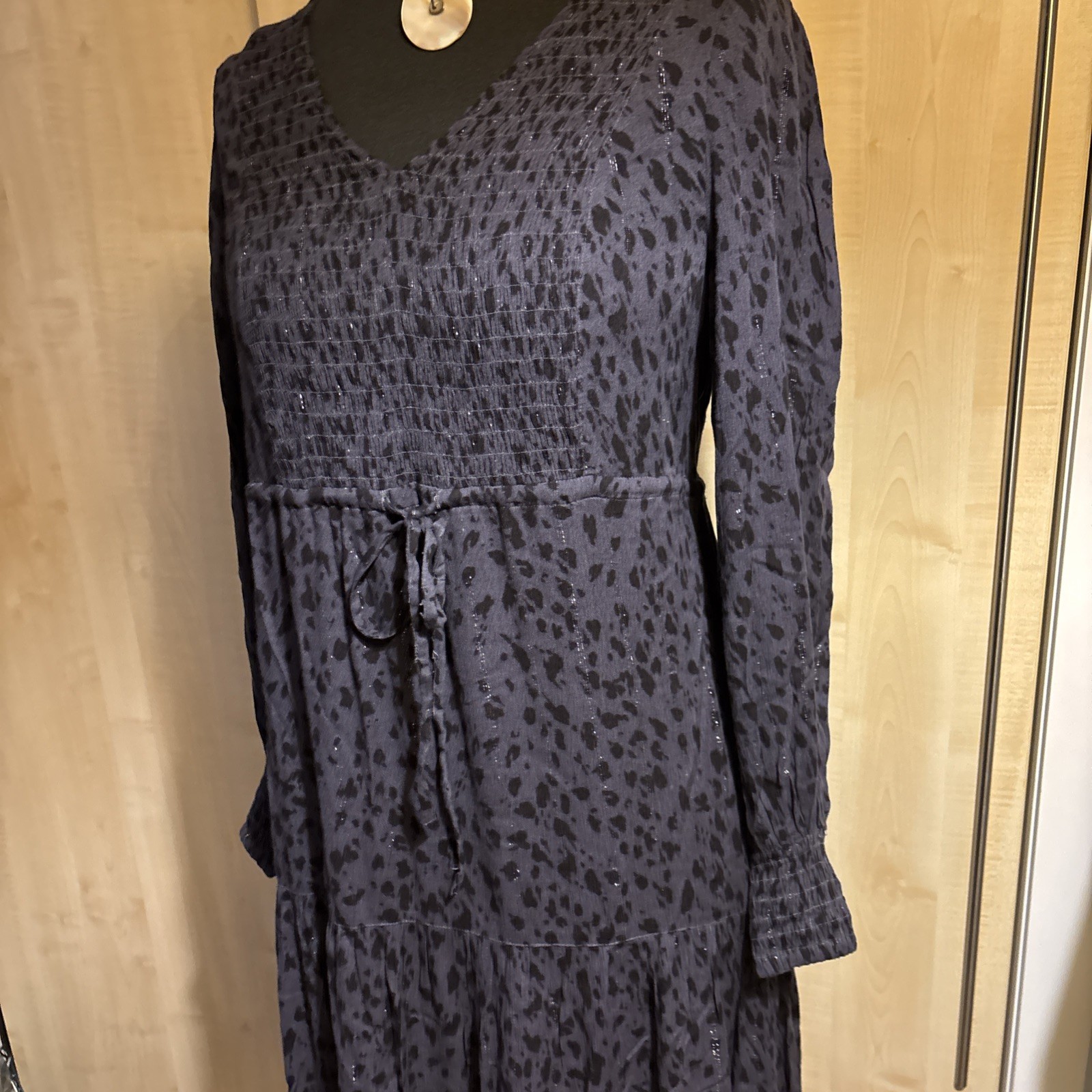Gorgeous flattering Monsoon Summer Dress Size L (16) great for hols