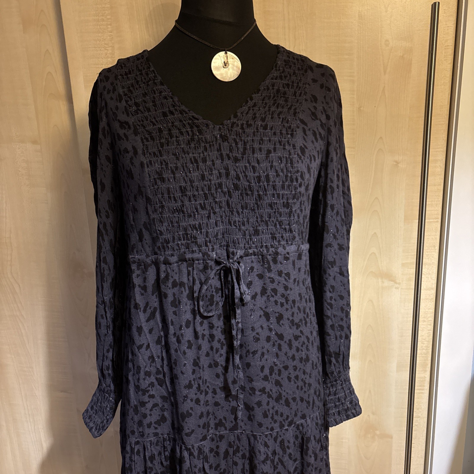 Gorgeous flattering Monsoon Summer Dress Size L (16) great for hols