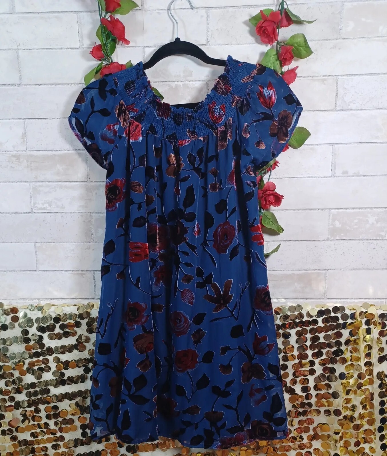 En Creme Size S Short Mini Velvet Burnout Roses Dress Navy