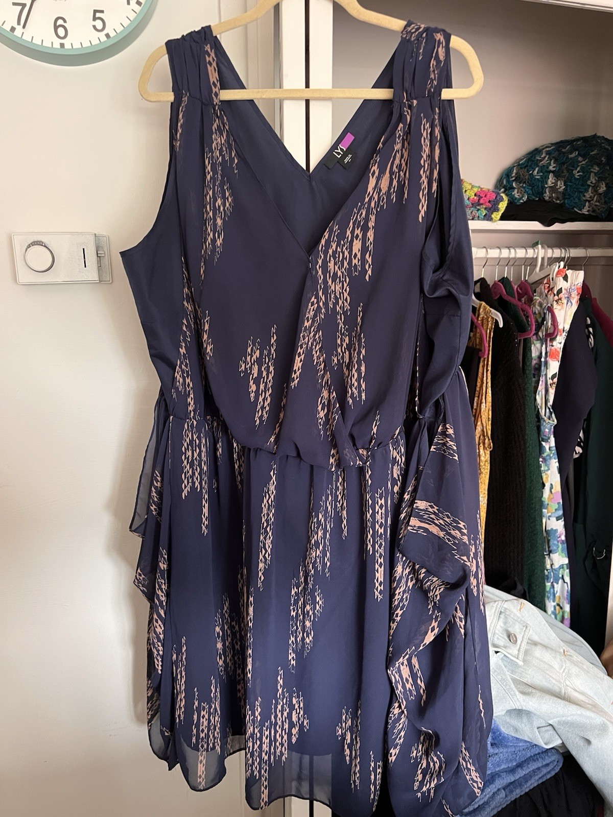 LYS Womens L Navy Pink Geometric Chiffon V-Neck Sleeveless Fit & Flare Dress
