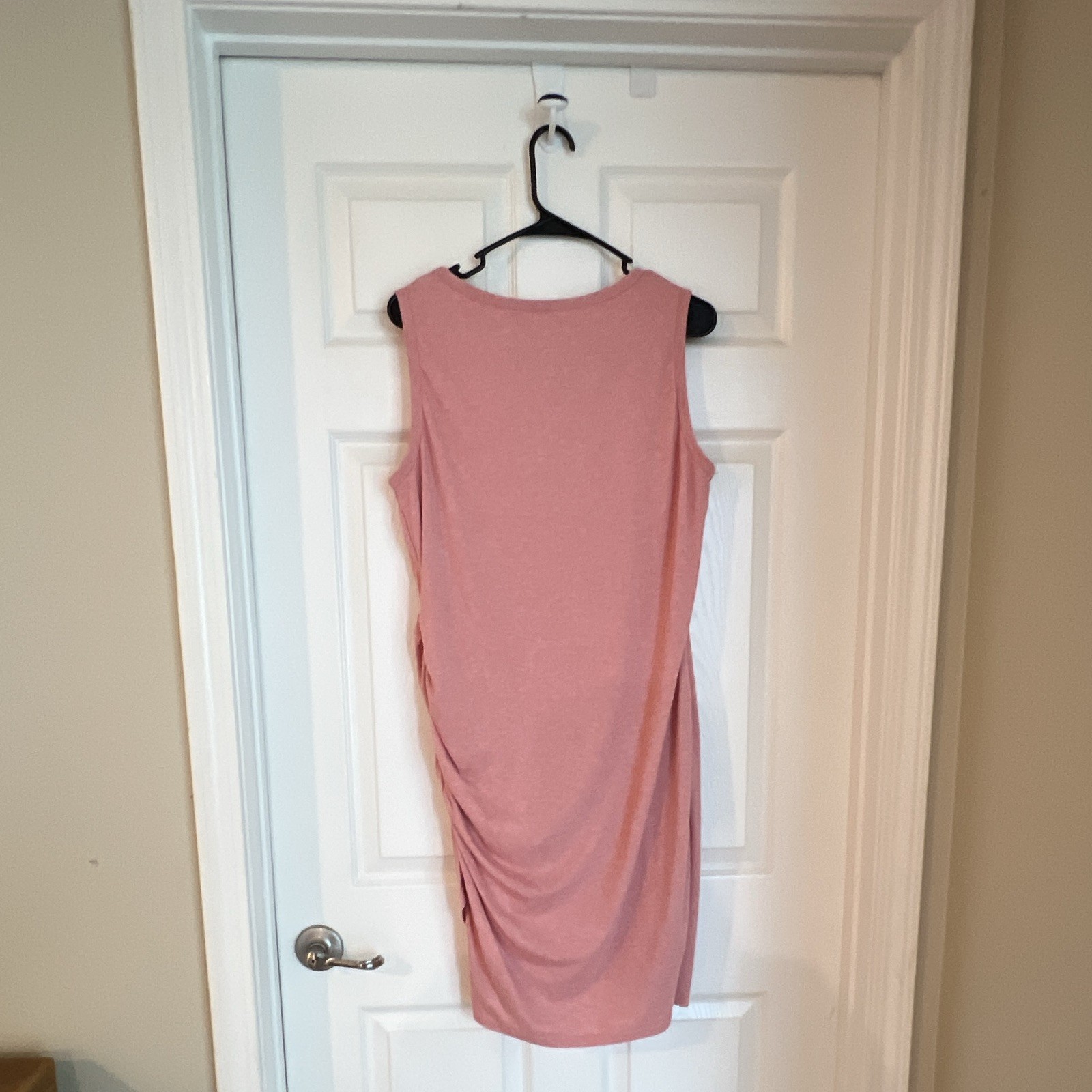 Women’s Pink Solid Bodycon Dress Ruched Stretch Round Neck Sleeveless M