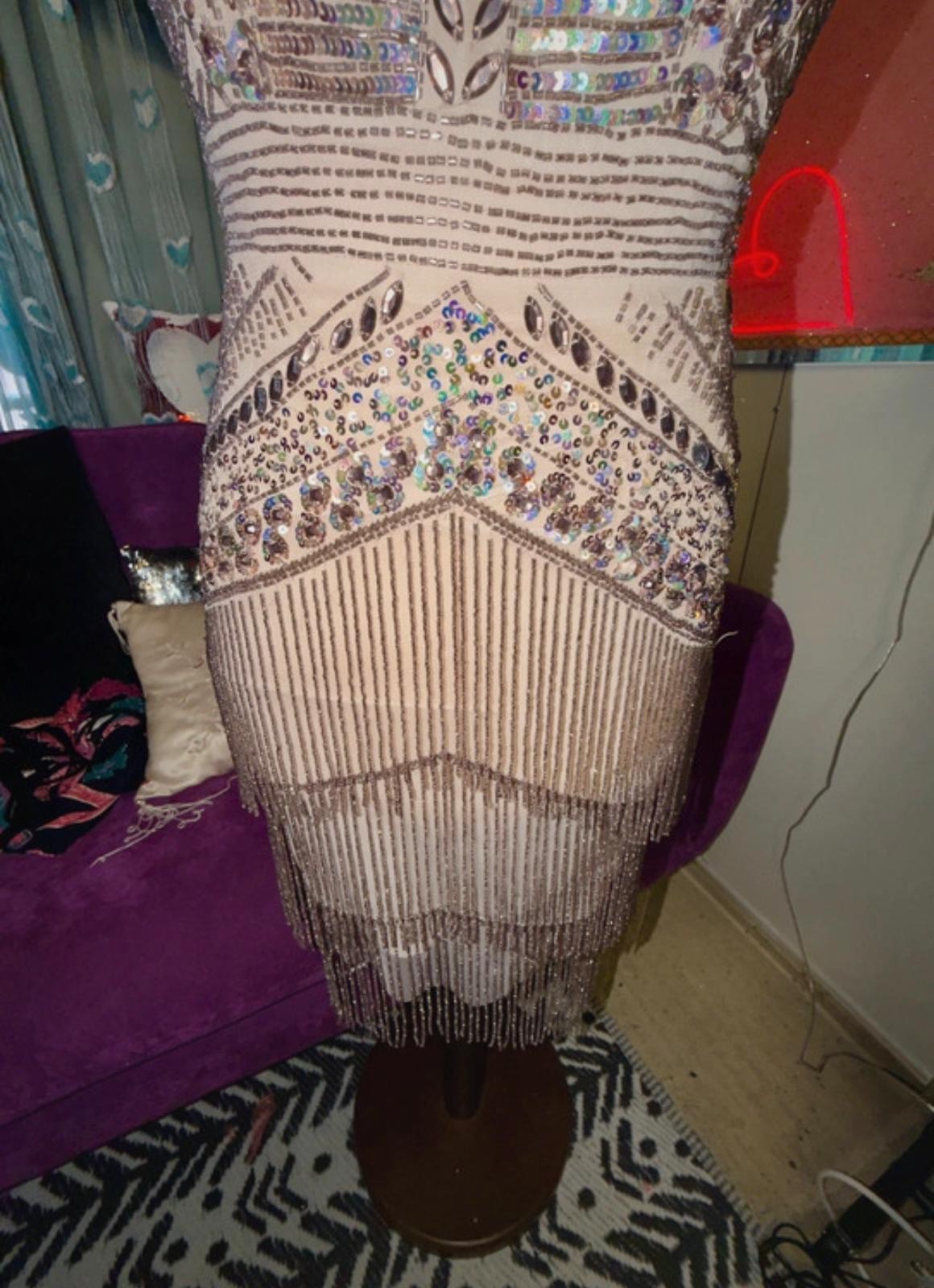 Karen Millen heavy premium embellished dress size 6 UK