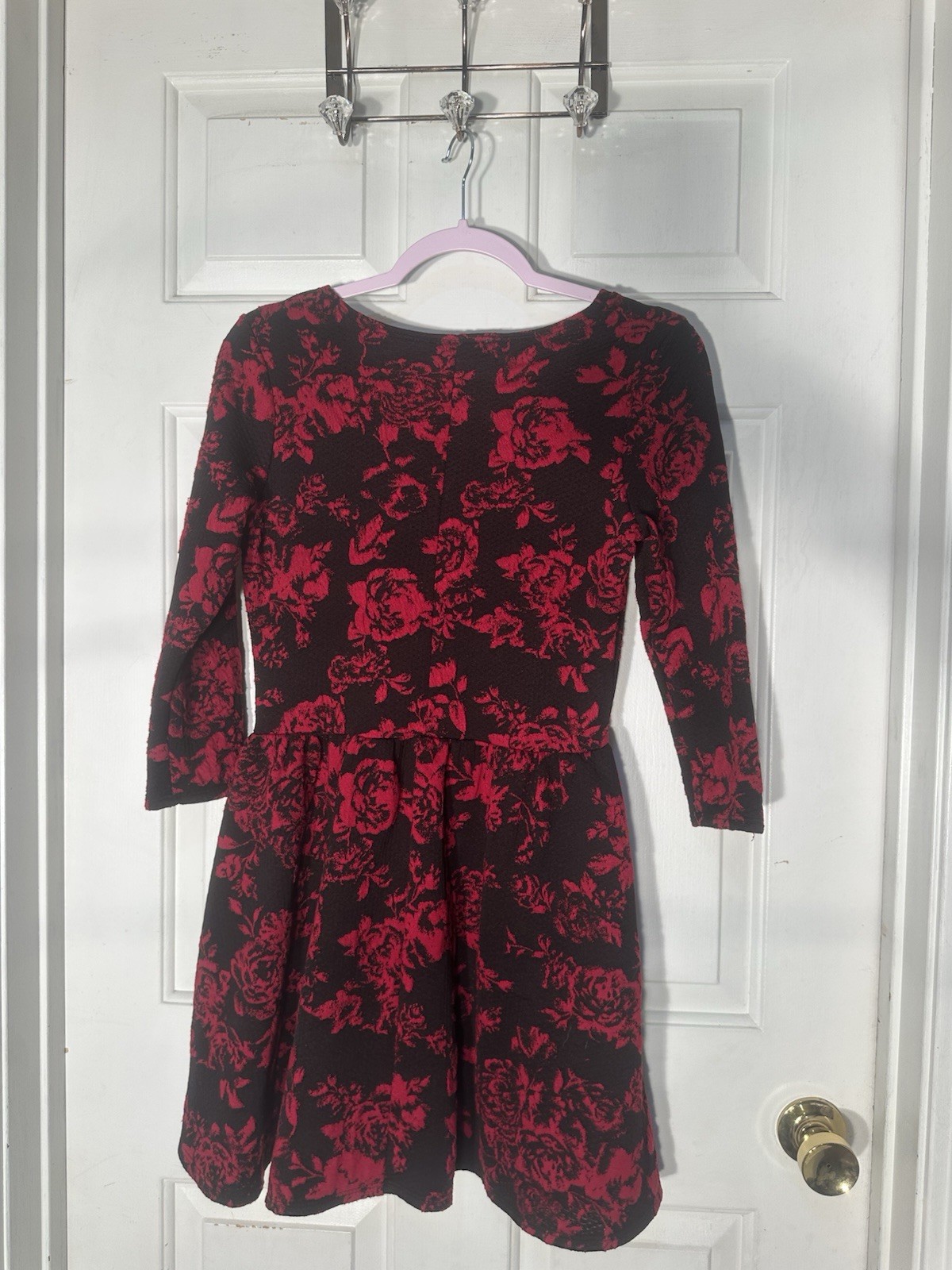 Brat Star Black/Red Floral Fit & Flare Scoop Neck Short 3/4 Sleeve S