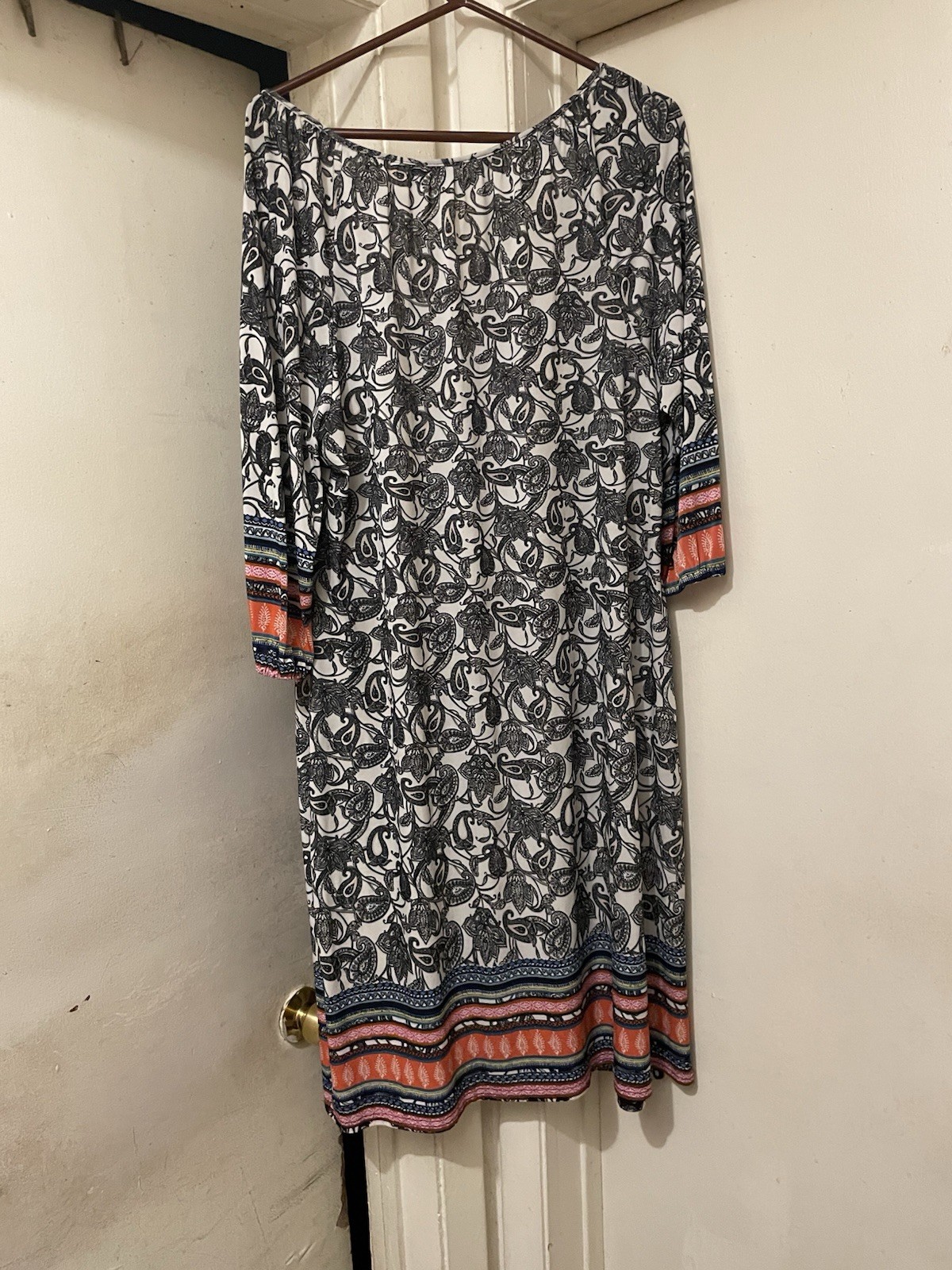 Women’s Plus Size 18/20 Black White Paisley Border Print Shift Dress 3/4 Sleeve