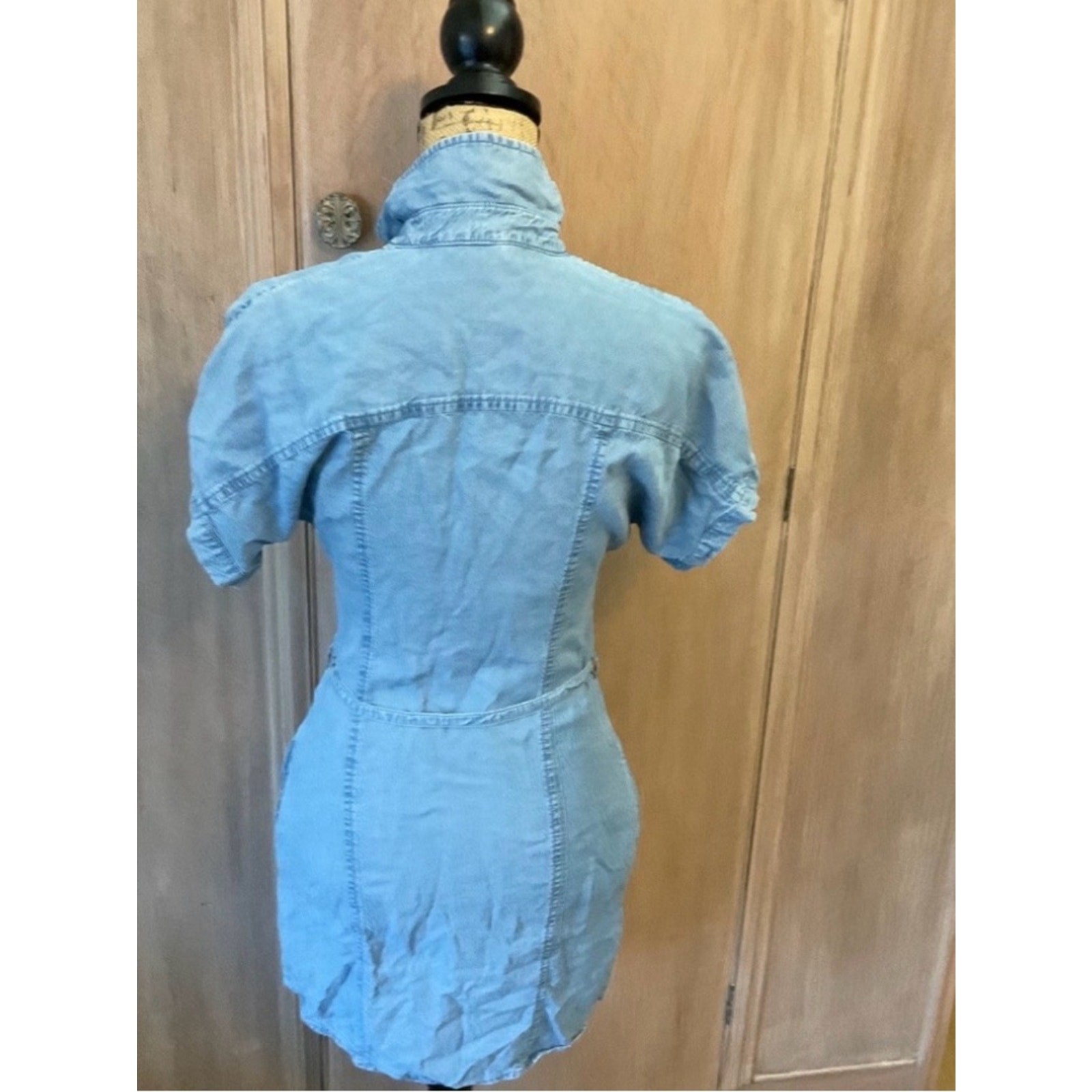 Guess Women’s Light Blue V-Neck Short Sleeve Chambray Mini Dress belt XS