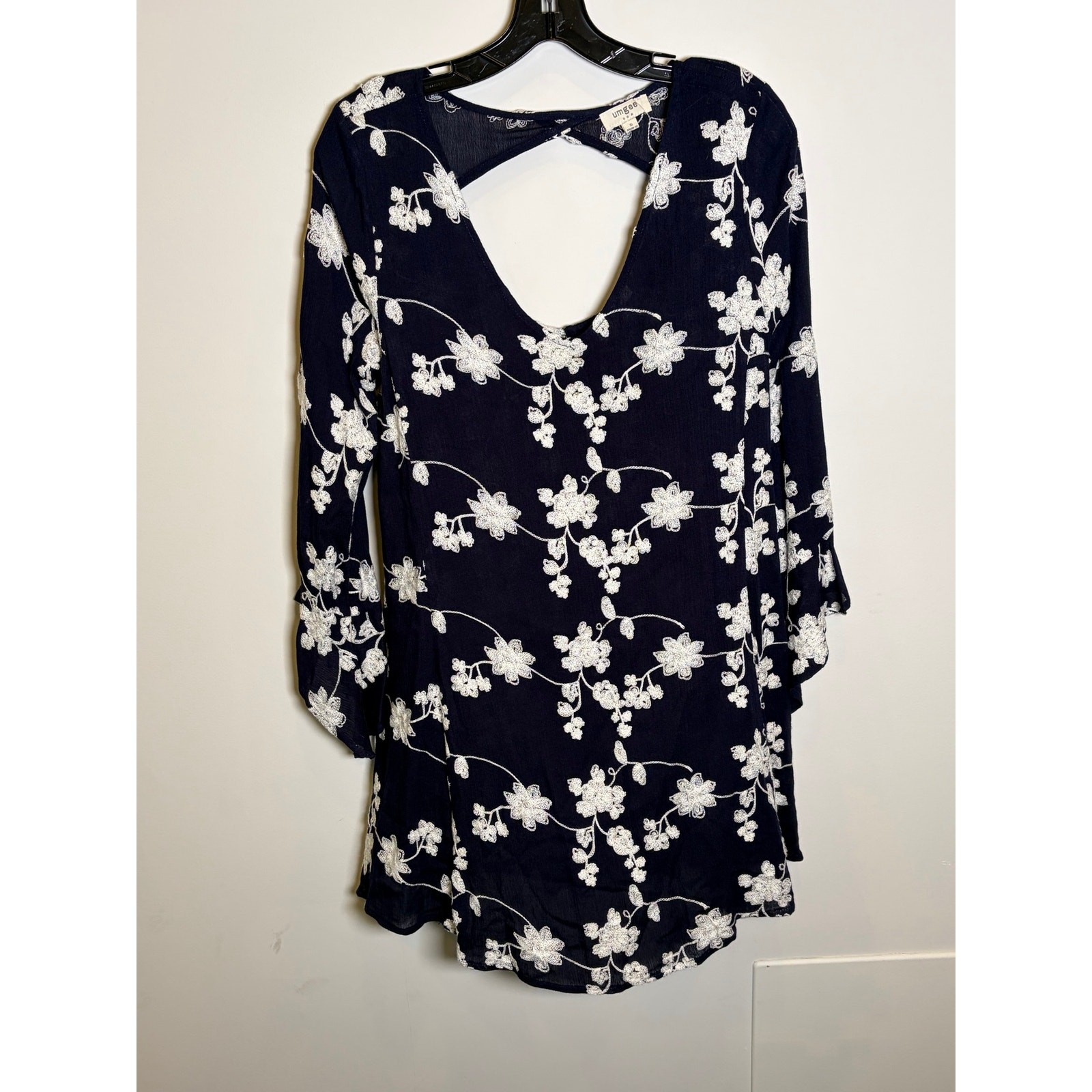 Umgee USA Dress Womens Small Navy Floral Embroidered Open Back Bell Sleeve Boho