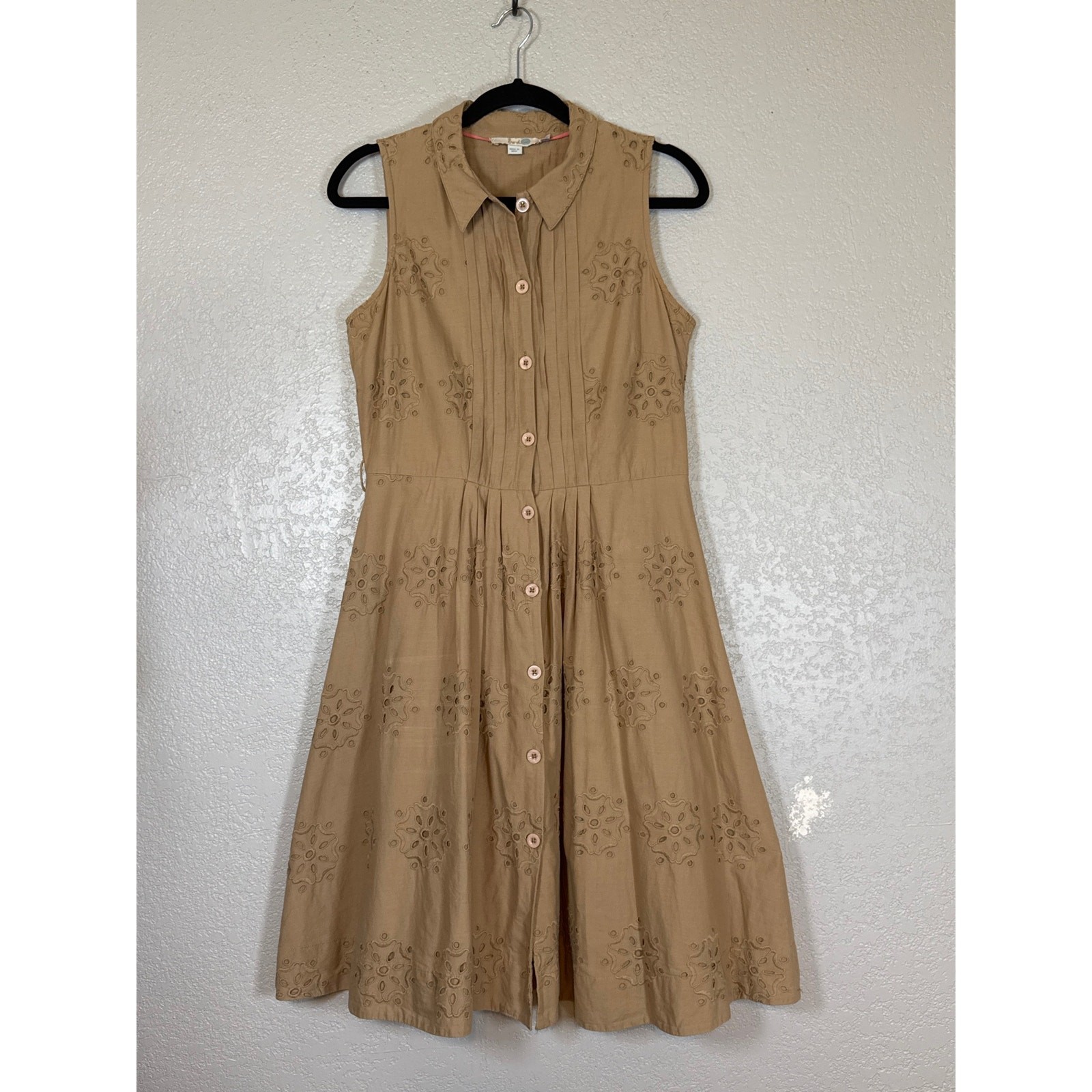 Boden Khaki Embroidered Eyelet Dress Brown 4 Sleeveless Collared Pleated Front
