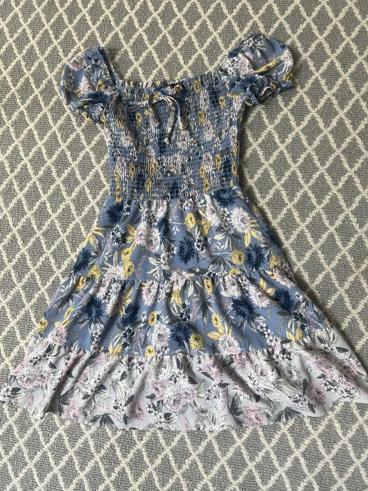 City Studio Dress Juniors XXS Blue Floral Smocked Puff Sleeve Lined Sundress