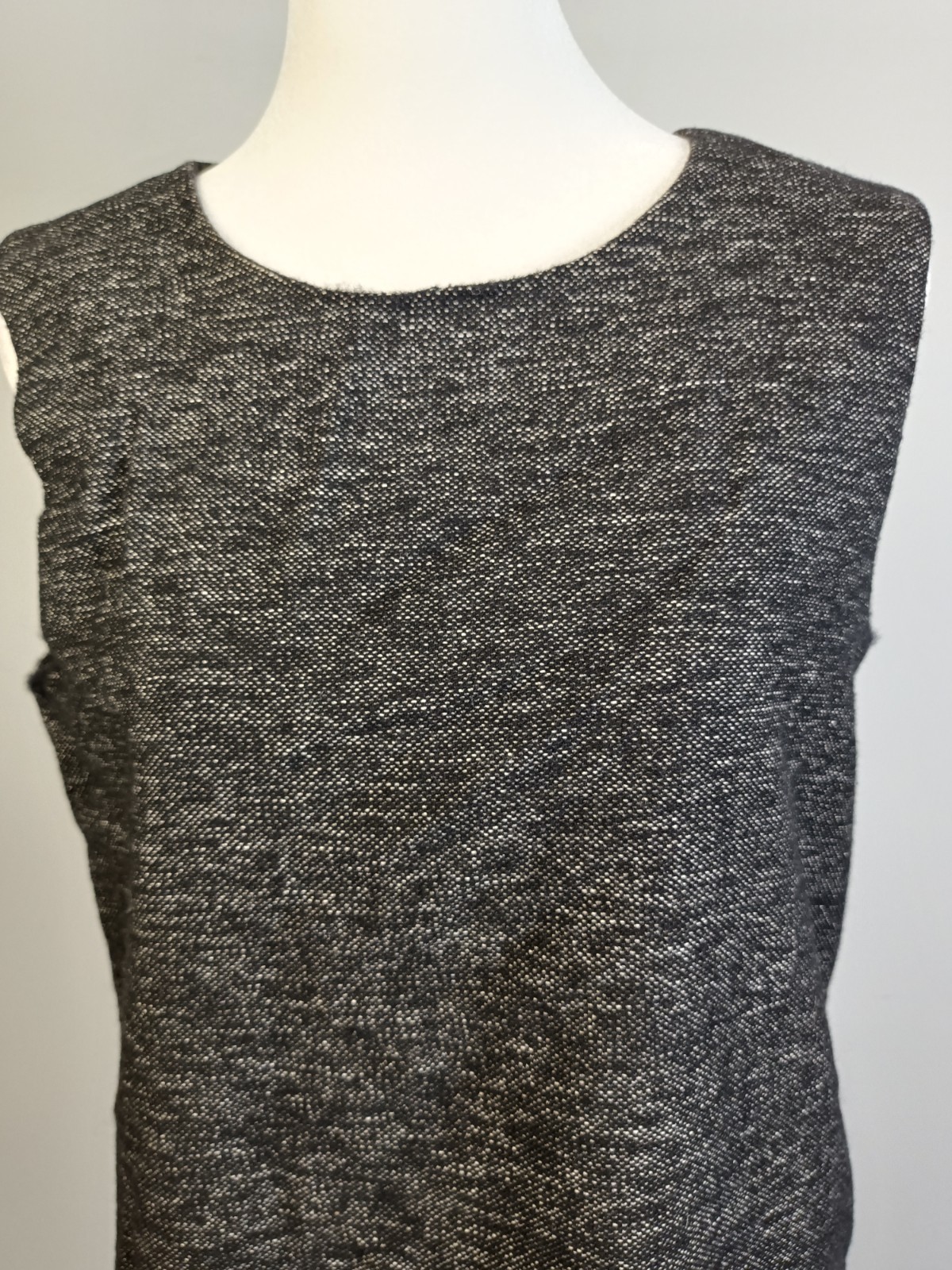 Vtg. Theory Women’s 8 Black Wool Jumper Sheath Dress Sleeveless Classic Business