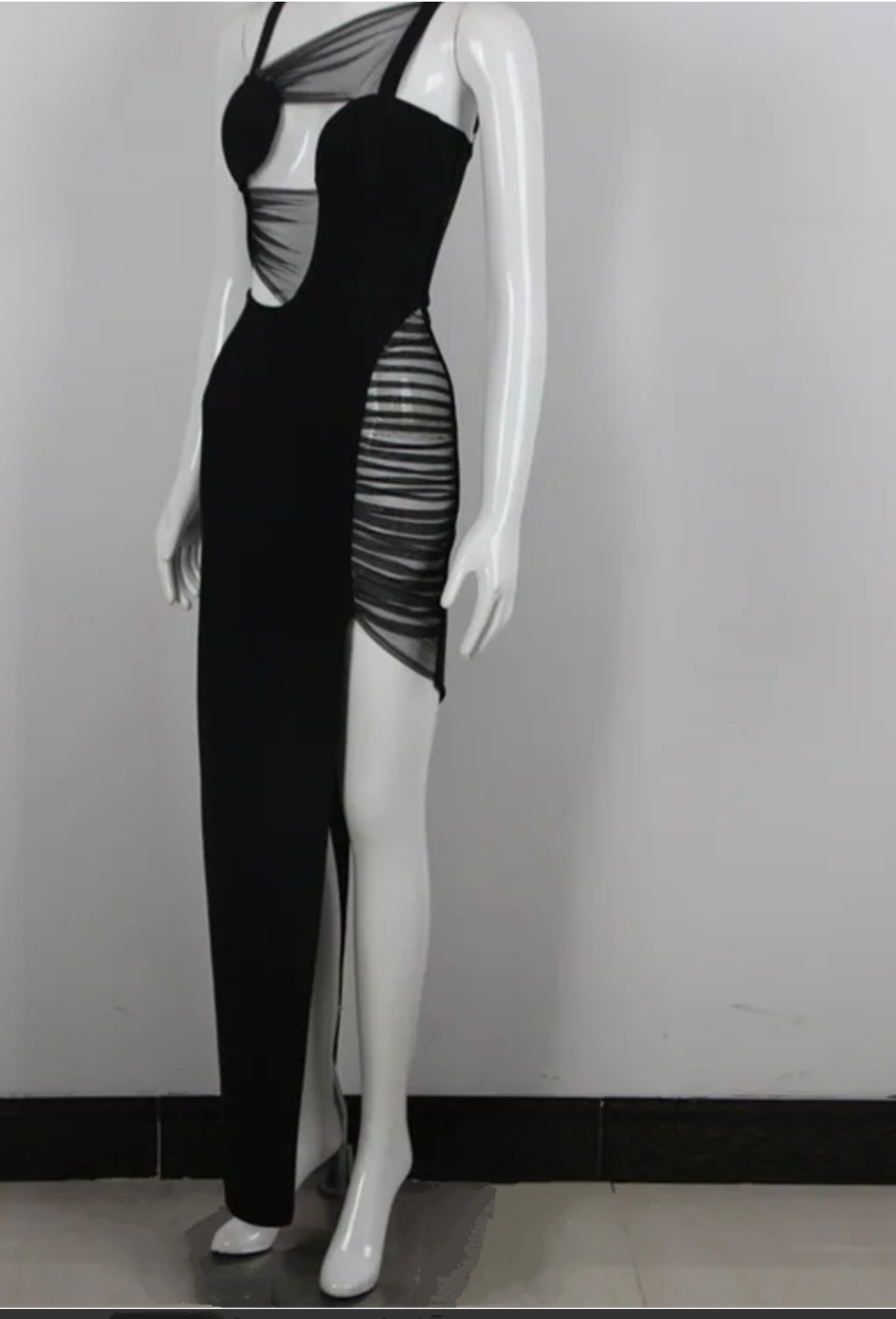 Bella Barnett Color Black Dress Size L Transparent Side Stunning Dress