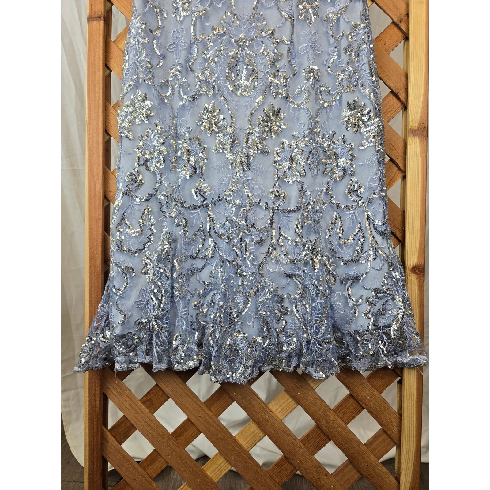 Alex Evenings Sheath Dress Womens 14 Hydrangea Blue Sequin Floral Mesh -New